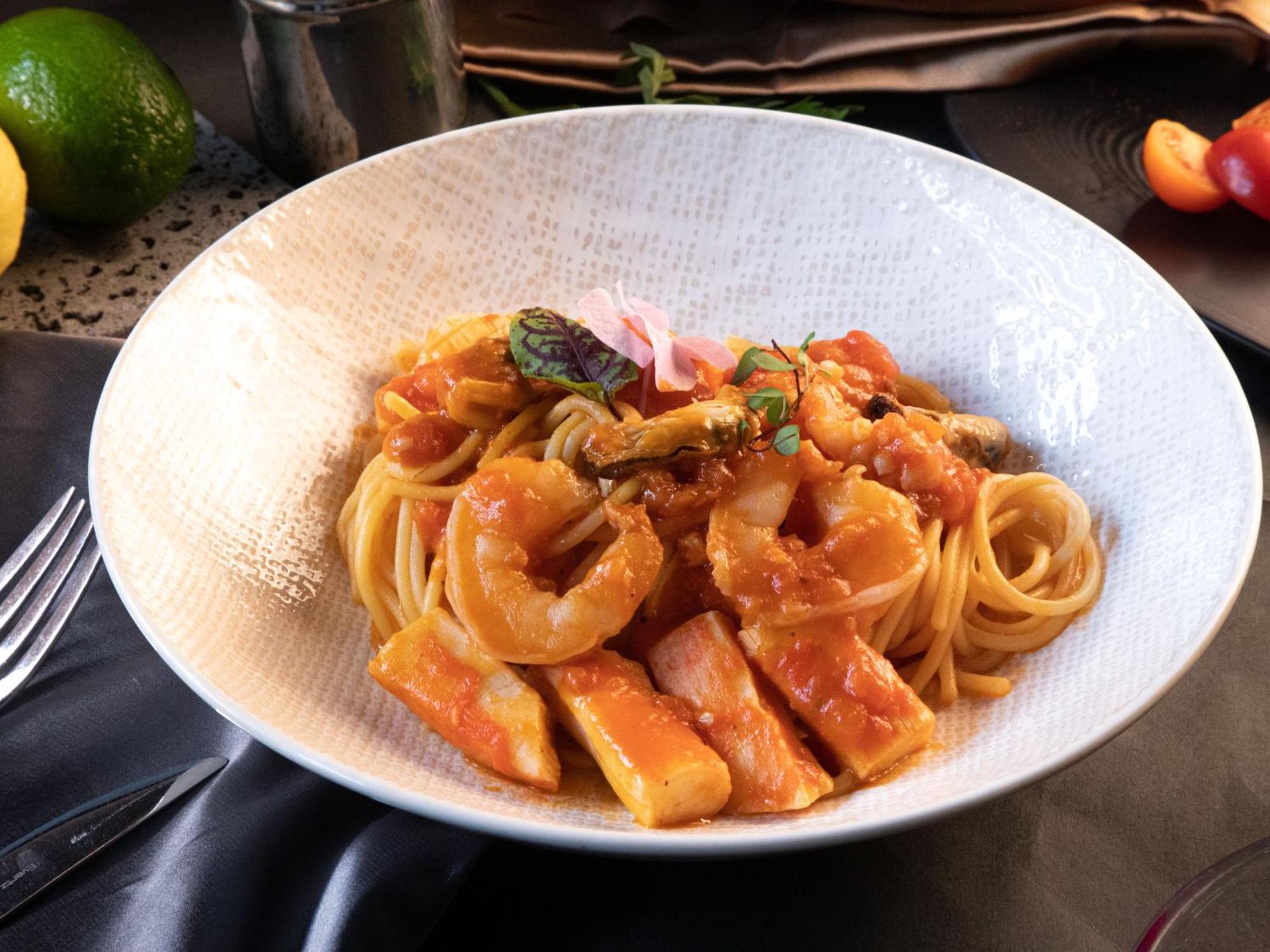 Moxy Shenzhen North Station 호텔 외부 사진